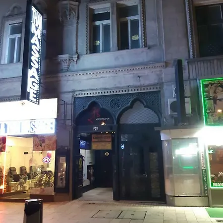 Modern, Quiet & Cozy In The Middle Of Downtown Near Danube At Fashion Street Βουδαπέστη