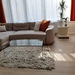 Modern, Quiet & Cozy In The Middle Of Downtown Near Danube At Fashion Street Apartman *