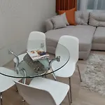 Modern, Quiet & Cozy In The Middle Of Downtown Near Danube At Fashion Street Apartman Budapest